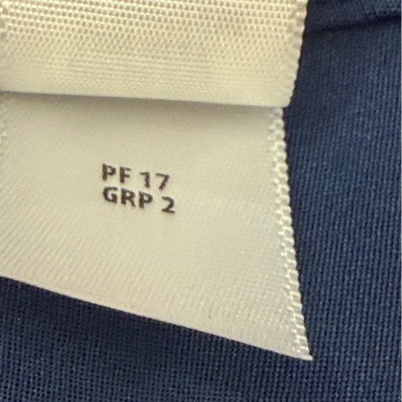 NWT St. John Women's Large Blue Silk Blouse Black Tie Slit Sleeve Cocktail Party - Picture 10 of 11